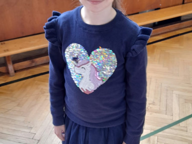 55c1dc25-d937-498c-bfe3-ce7d740e00dc