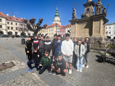 62ed1bd7-d9c9-403b-8242-1977ca36a912