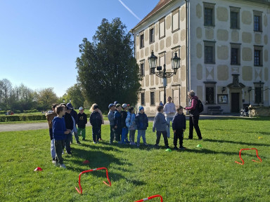 a1d71bde-79dd-400b-a121-4b70eee99705