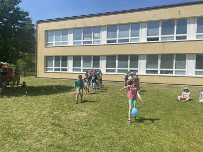 received_1675182316261705