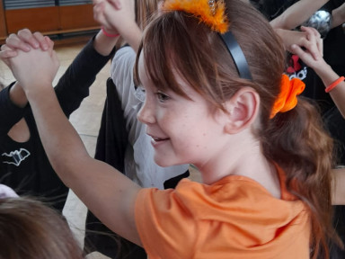 efb4de6b-e155-486a-9d54-af26f4097800