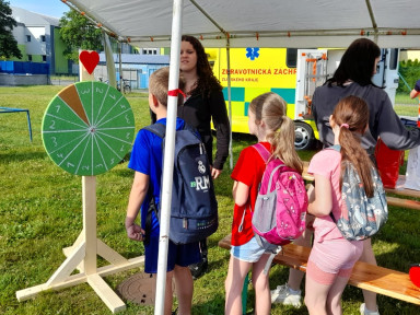 c1340de2-4933-44e7-98a4-97b0e805d582