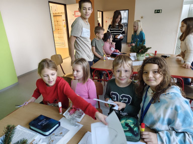 b07b9f82-1852-465d-aafc-3749f82e82e0