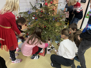 410595882_733457752173778_5988539110088553344_n