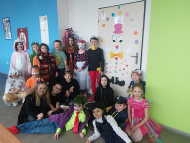 332251705_577845404265477_7984335815079507554_n