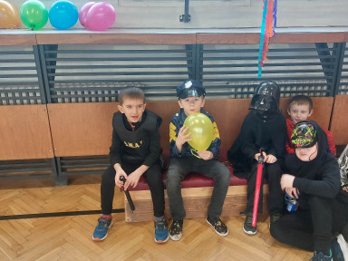 332228363_745525460210251_4694137521729978913_n