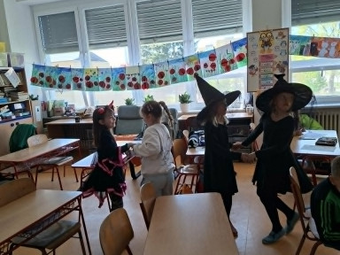 c2b2611e-7c5c-4be1-b90b-501c36ddc9b7