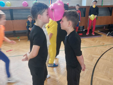 332314495_1808187846263963_1784373106731460435_n