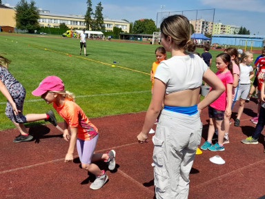 b87354e7-4362-4c0b-97ec-1bb8226660e2