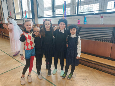 332328077_946036746830510_1966382958475492048_n