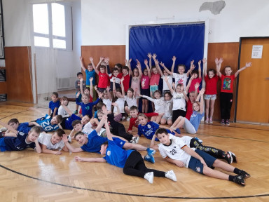 3dbe987b-a583-489d-961b-6530938feb25