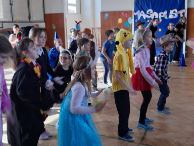 ff84843d-bd95-4fff-870f-1114b8e4c4c3