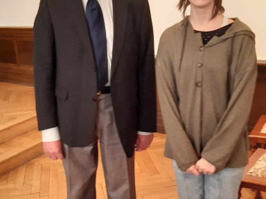 Vítězka s patronem soutěže profesorem Ladislavem Barešem.