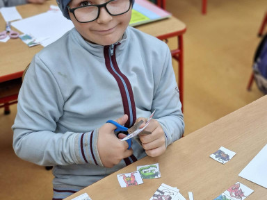 a5d42075-14cf-4c6e-99b2-9898bfd7047f